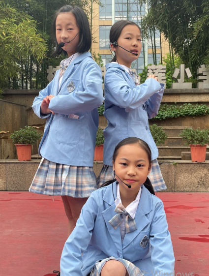 戴麟璎 周泠伽 马韵雯.png 戴麟璎 周泠伽 马韵雯.png