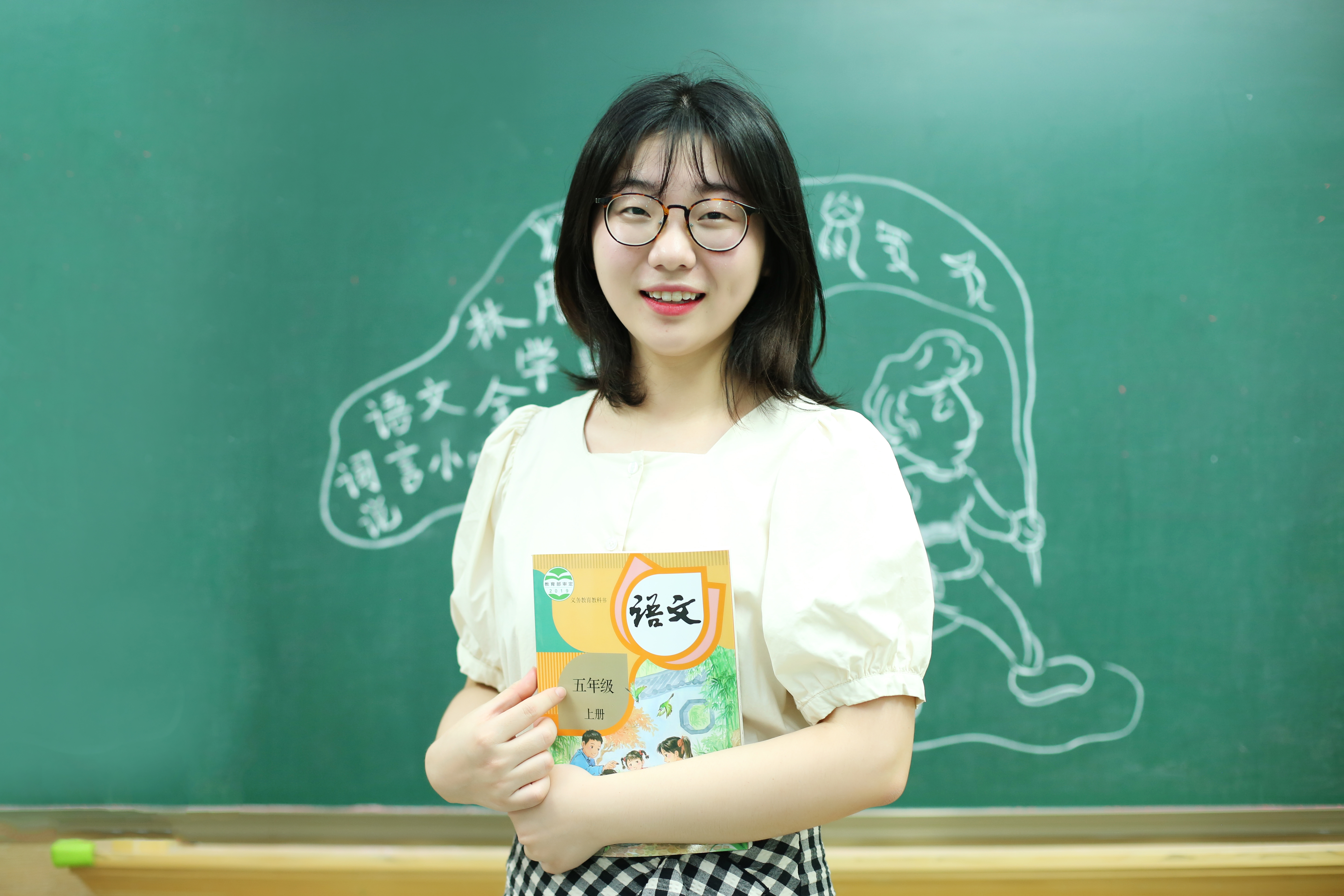 顾诗阳.JPG