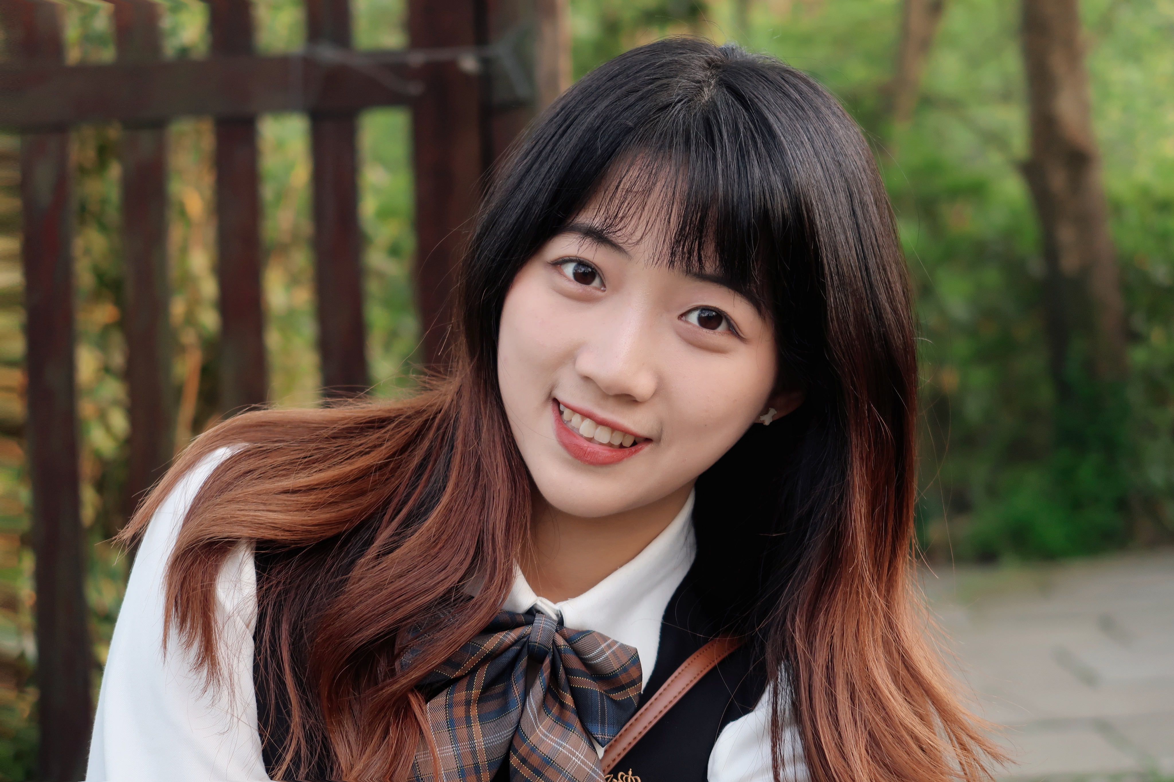 李殷’.JPG