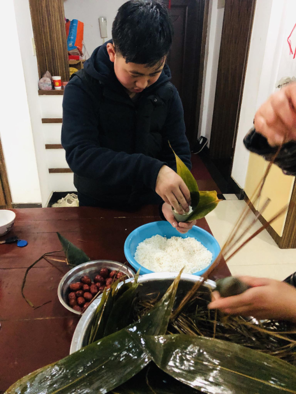 703班 沈周鑫 粽子.png