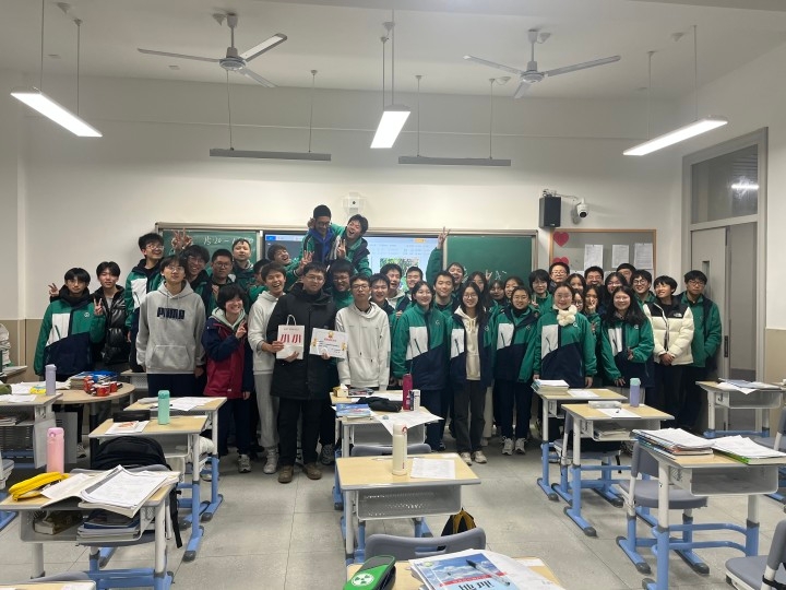高一10.jpg