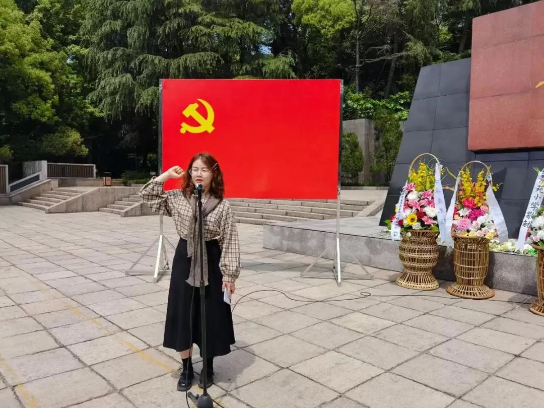 党史2.jpg