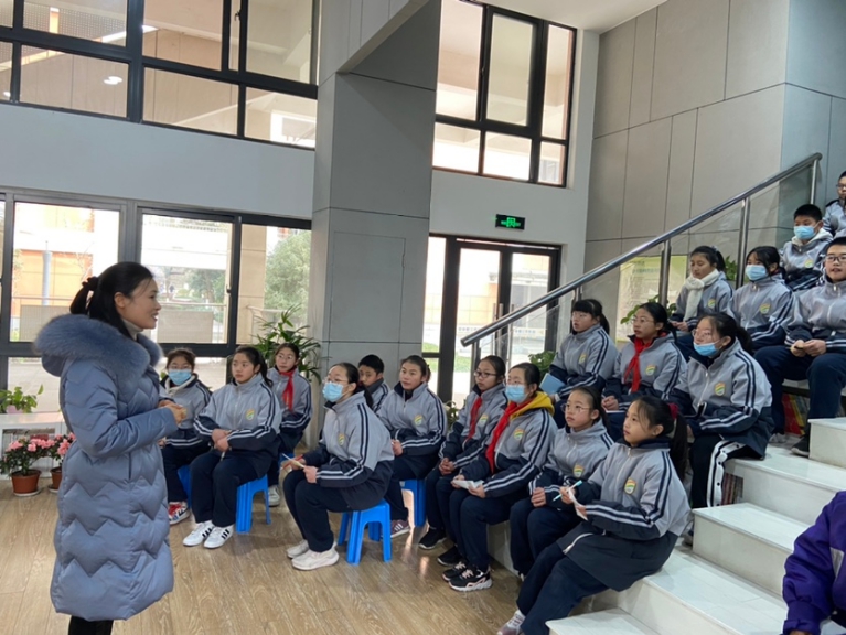 吴文英老师对阅读会议总结发言.jpg