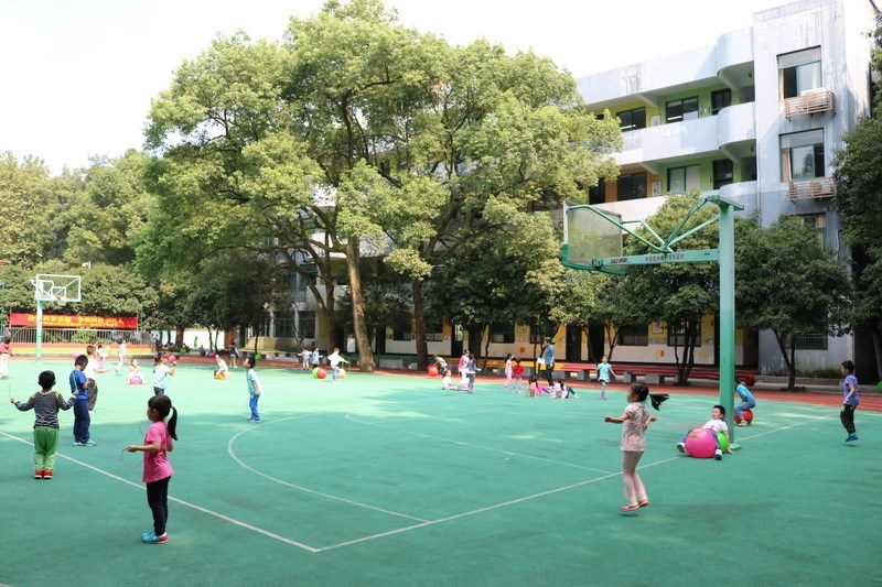 西湖小学2.jpg