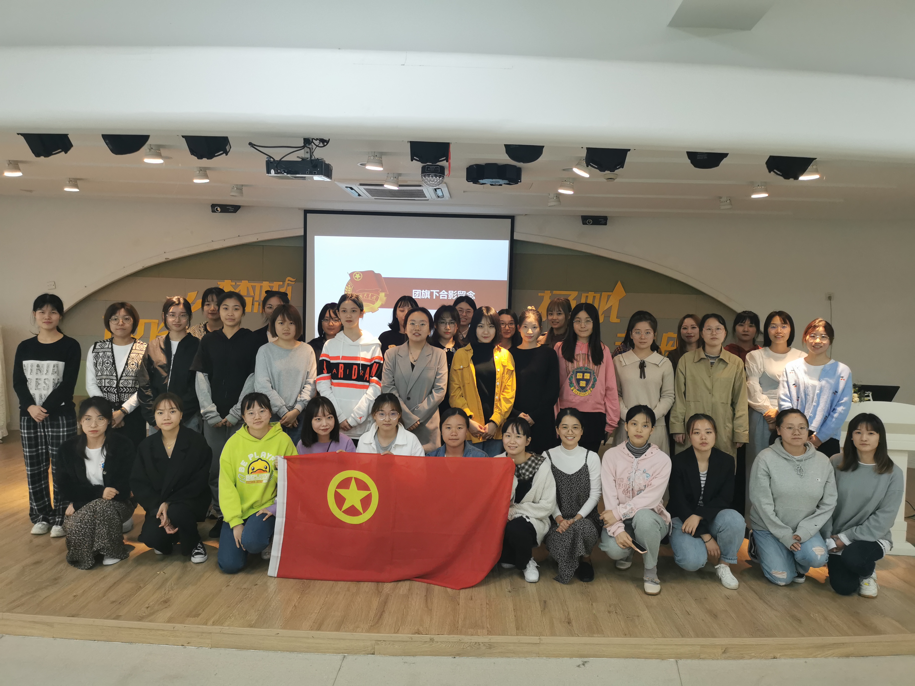 图片三.jpg