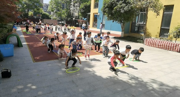 户外活动.jpg