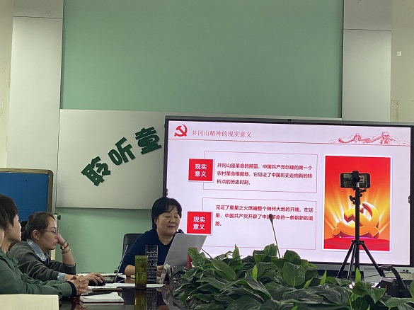 书籍娓娓道来.JPG