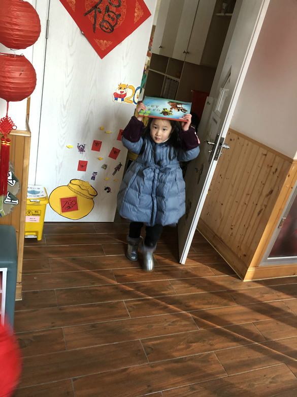 疏散到操场_副本.jpg