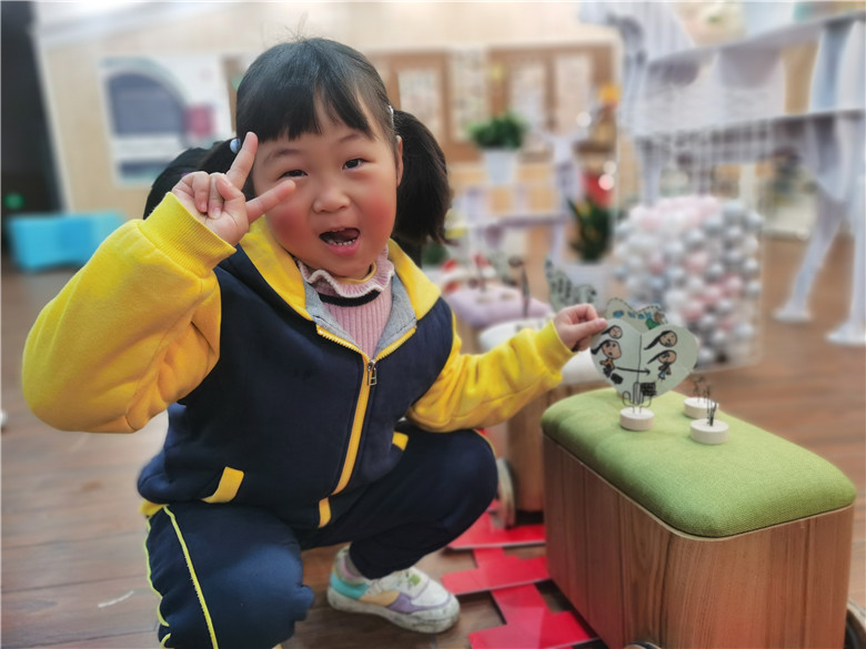 张贴心愿卡.jpg