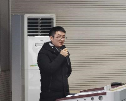 章玉先.jpg 章玉先.jpg
