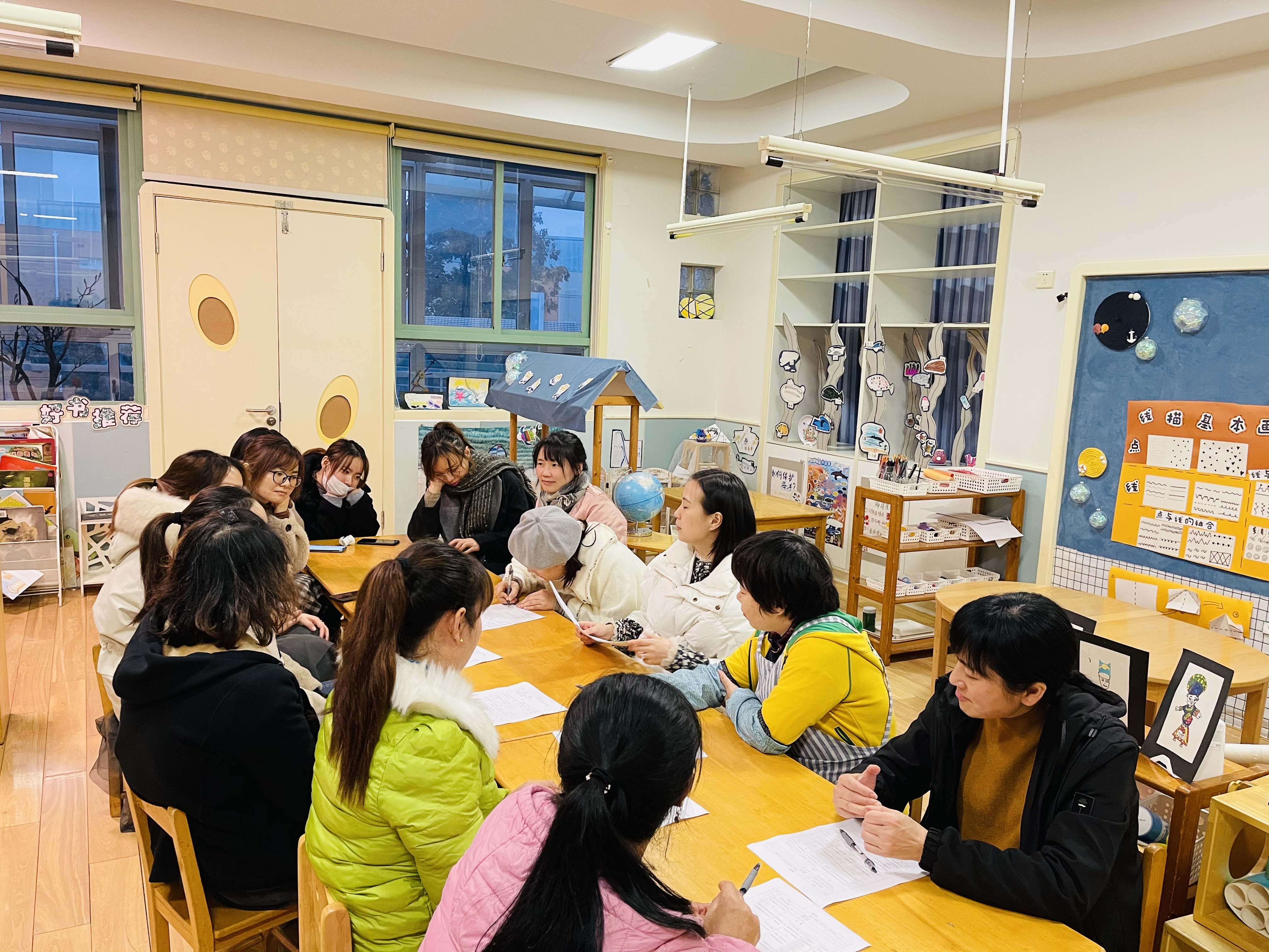 漫谈式保教教研活动1.JPG
